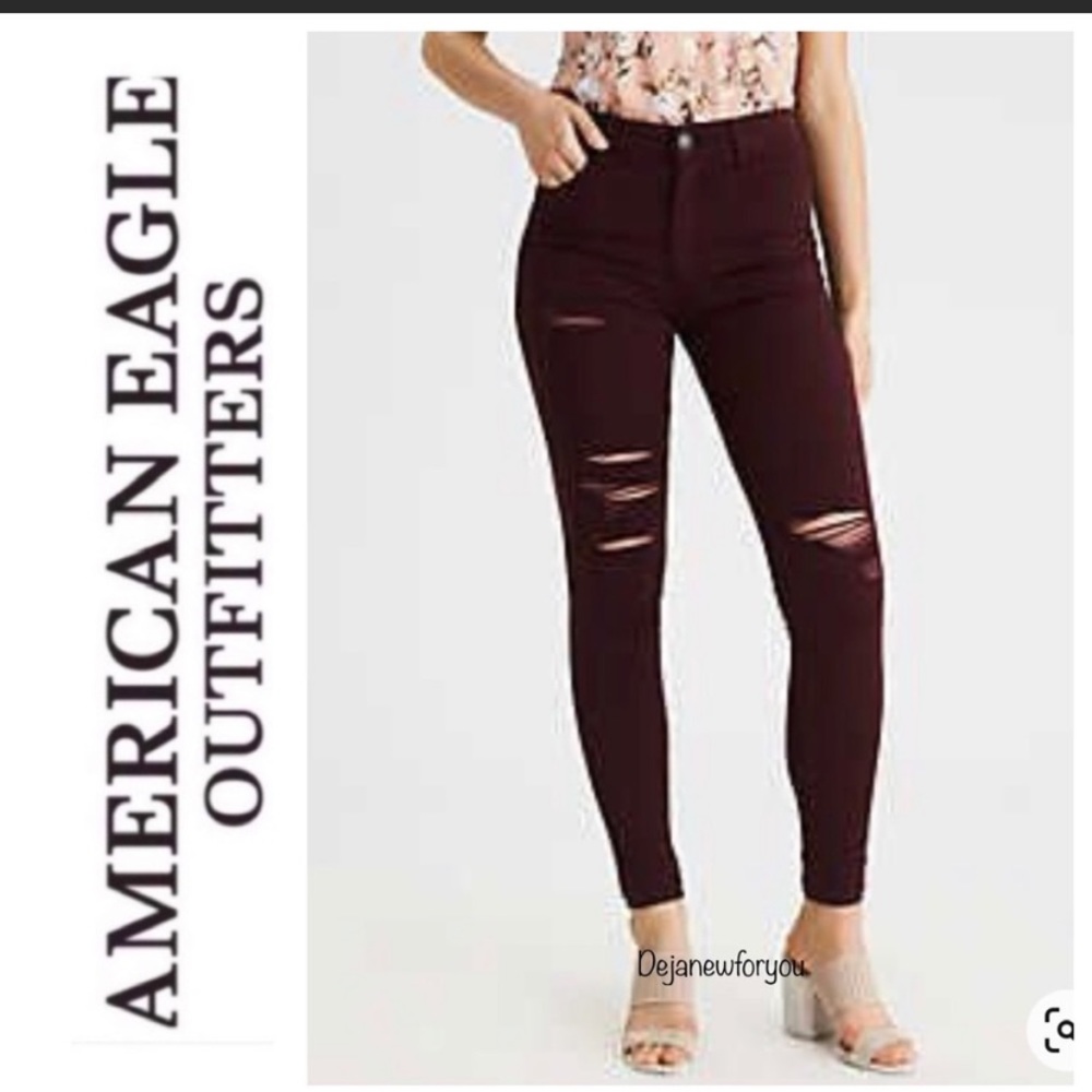 AEO RIPPED SUPER HI-RISE JEGGING JEANS MAROON